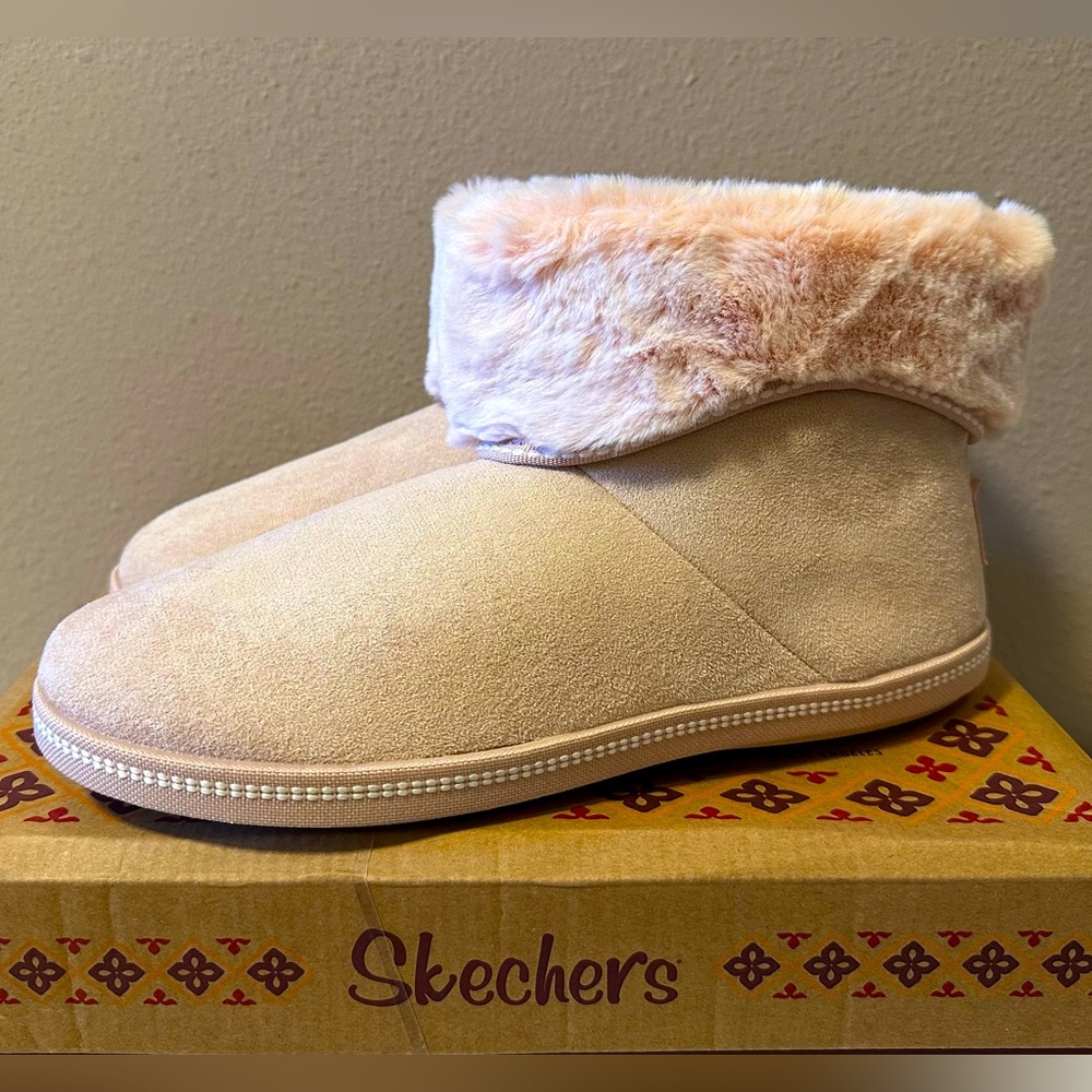 Skechers Cozy Campfire Bootie - NIB